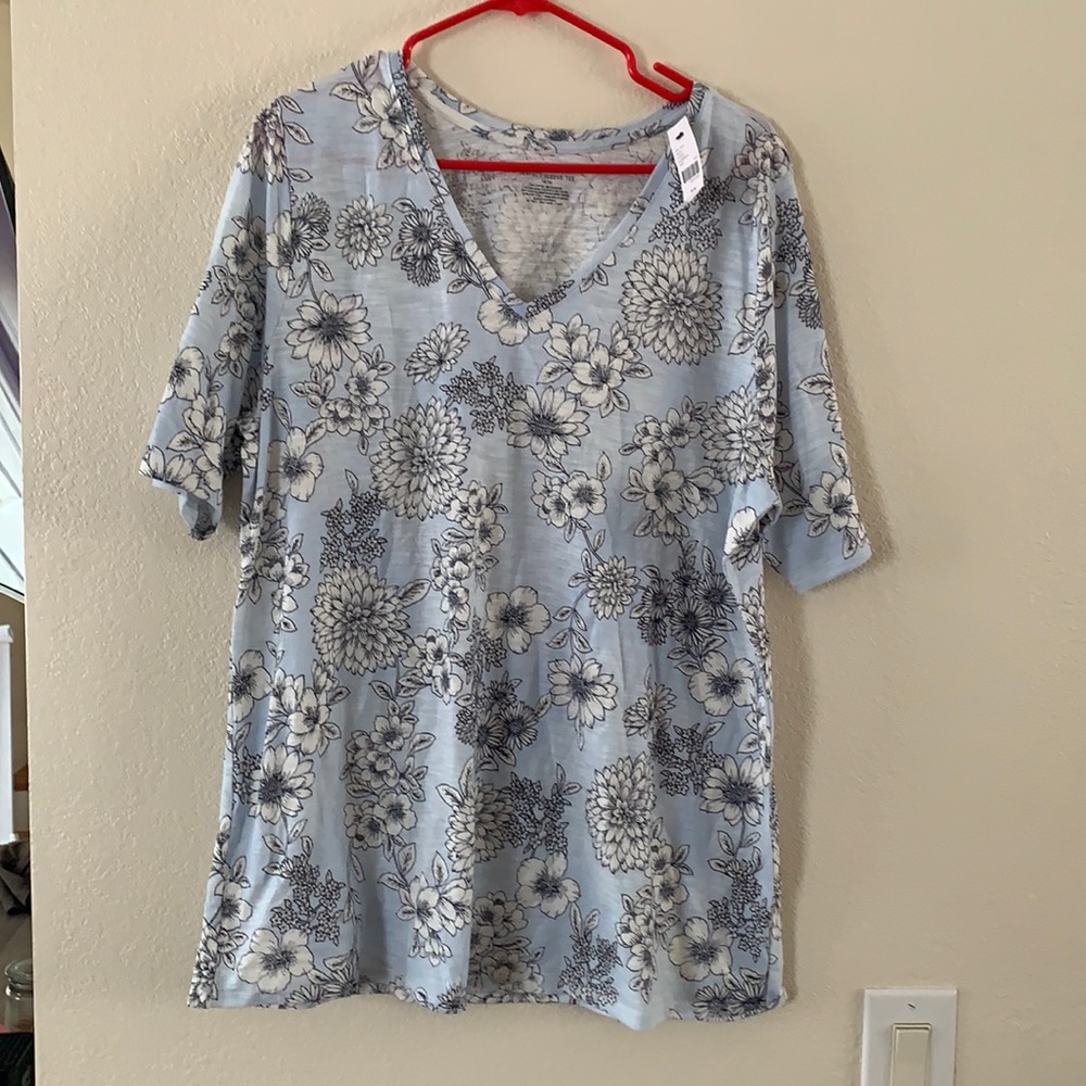 Lane Bryant perfect sleeve tee NWT